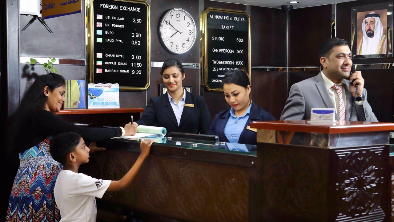 Al Hayat Hotel Suites Sharjah Eksteriør billede