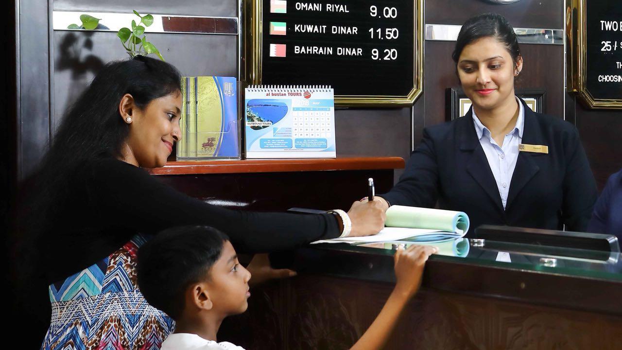 Al Hayat Hotel Suites Sharjah Eksteriør billede